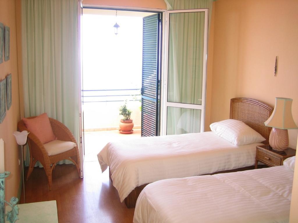 Apartamento Do Sol Arco da Calheta  Bagian luar foto